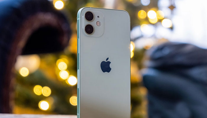 iPhone 12