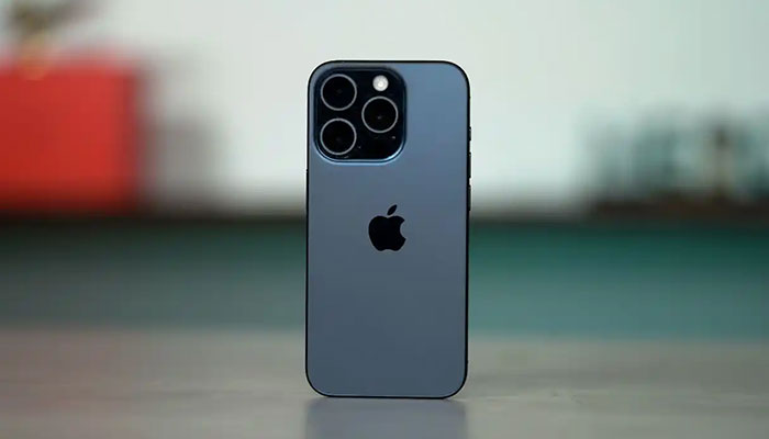 iPhone 15